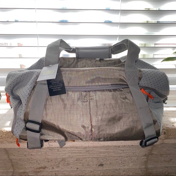 Athletic Works versatile Gym Bag - Picture 4 of 12